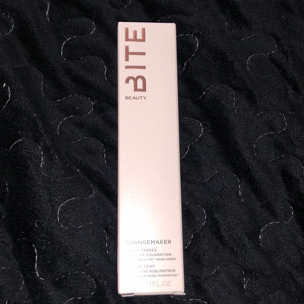 BITE Micellar Foundation